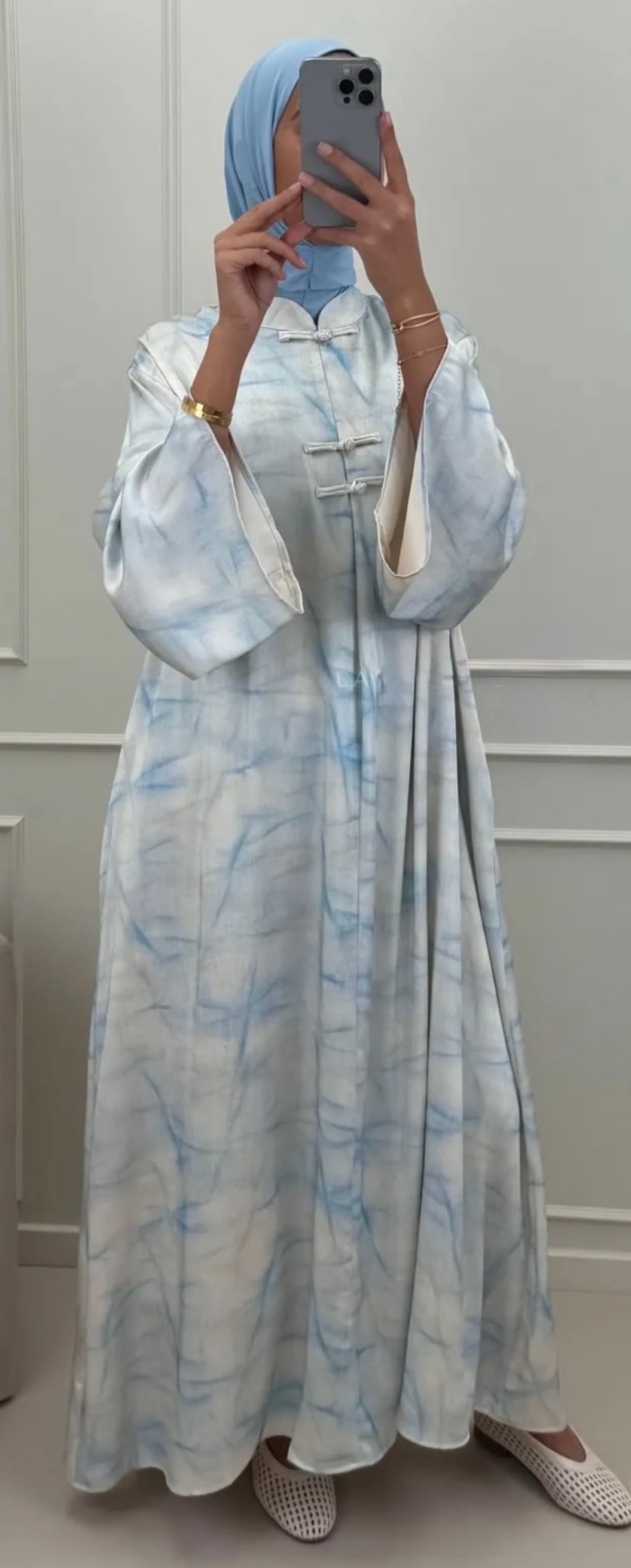Robe Blue